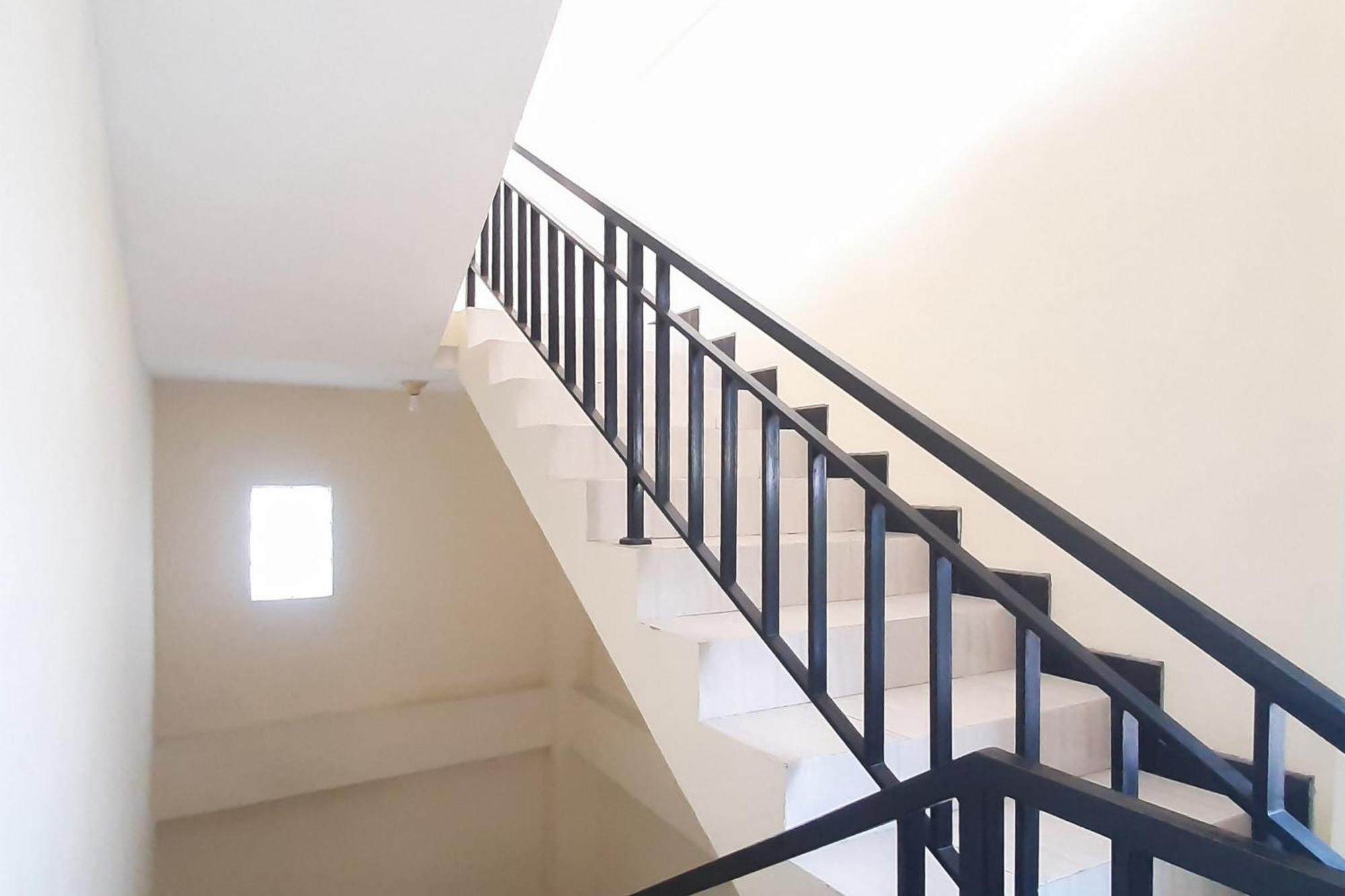 Reddoorz Syariah Near Transmart Mall Palembang Buitenkant foto