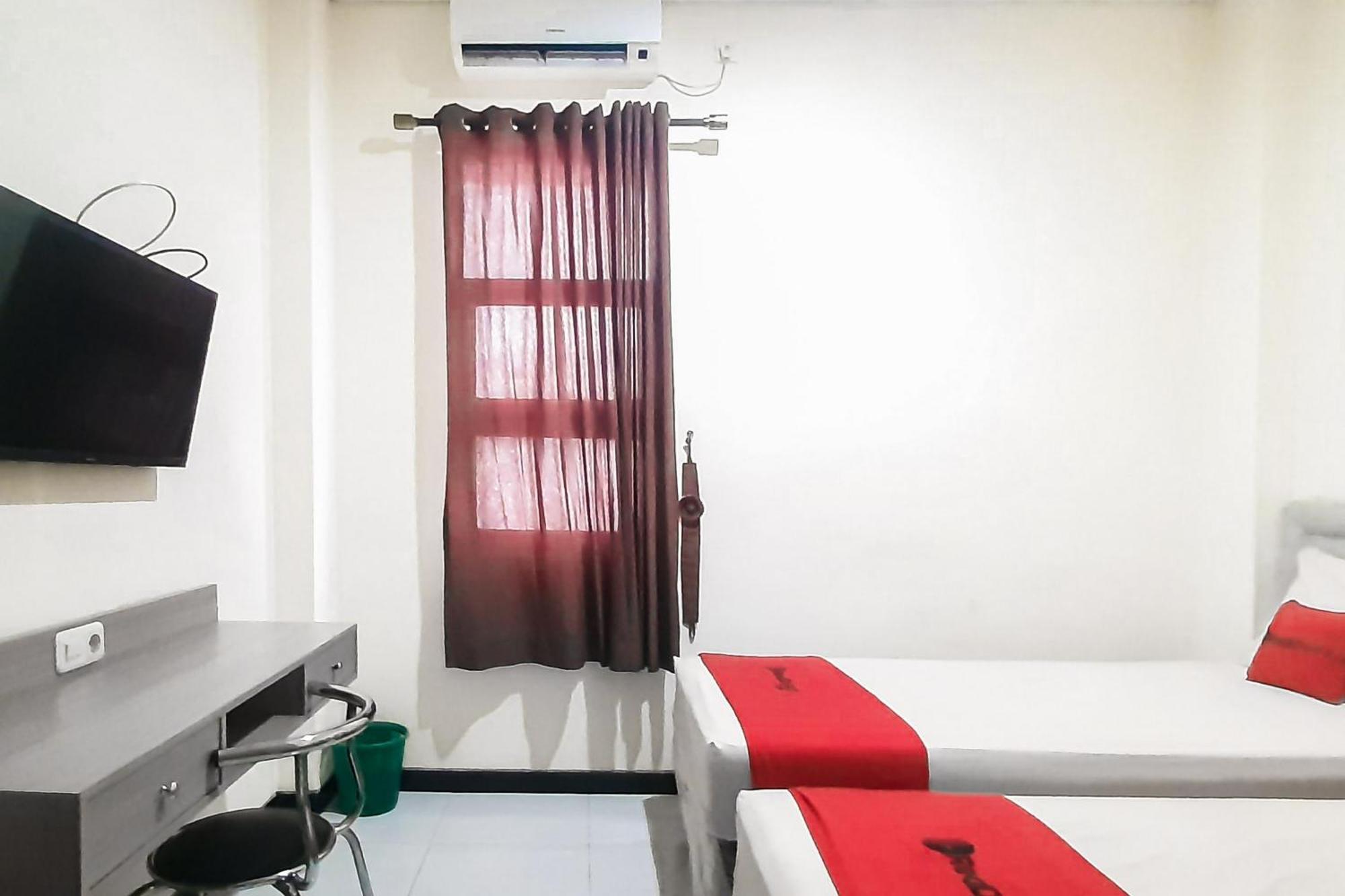 Reddoorz Syariah Near Transmart Mall Palembang Buitenkant foto