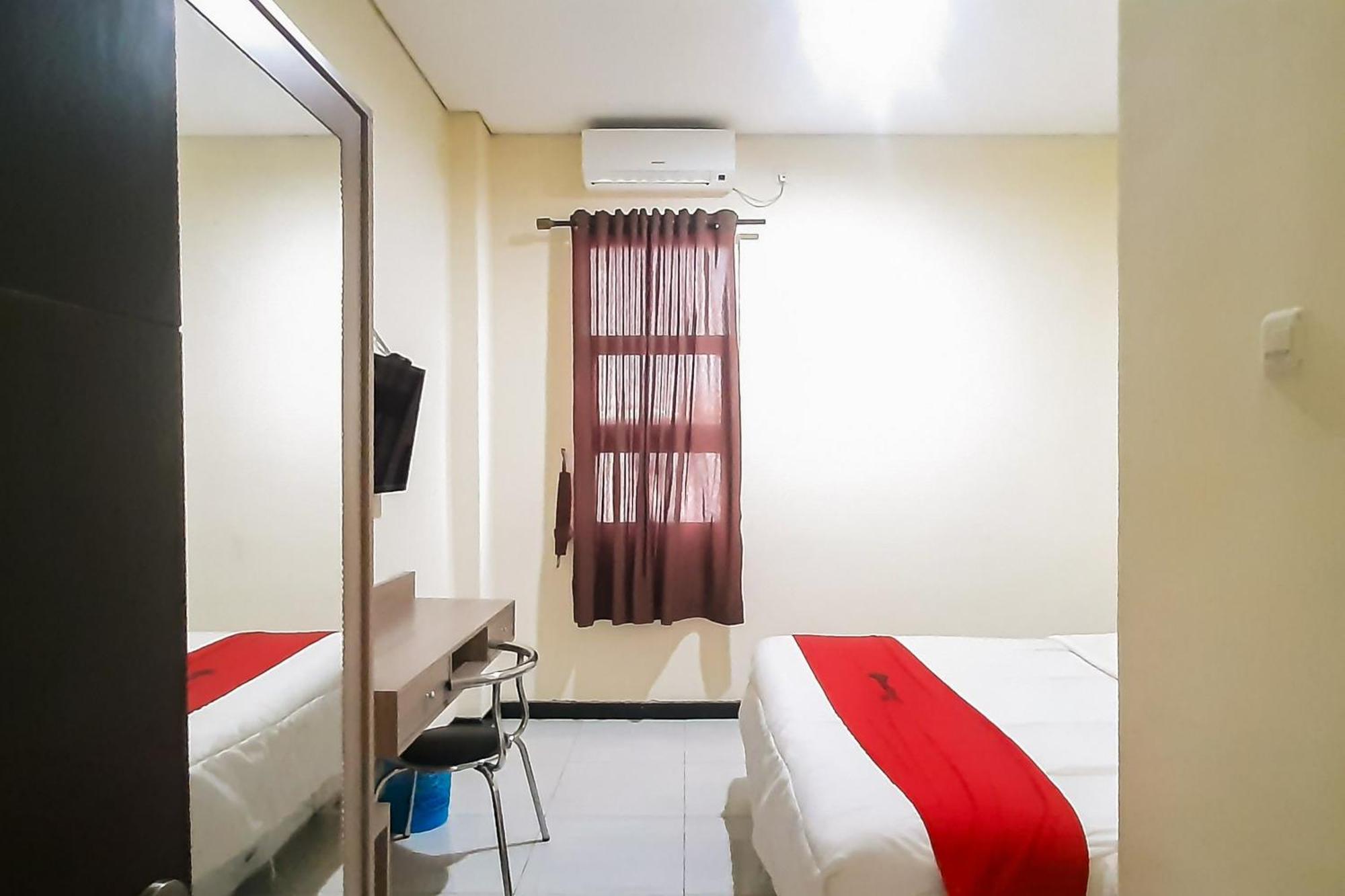Reddoorz Syariah Near Transmart Mall Palembang Buitenkant foto
