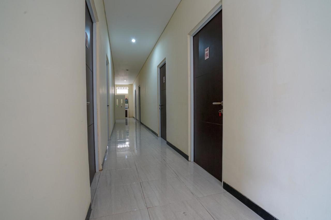 Reddoorz Syariah Near Transmart Mall Palembang Buitenkant foto